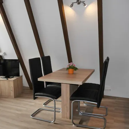 Ferienhaus Im Nordschwarzwald - Nurdachhaus In Waldrandlage Schellbronn