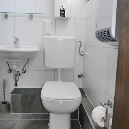 Nyaraló Ferienhaus Im Nordschwarzwald - Nurdachhaus In Waldrandlage Schellbronn